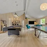 - 01 * Frederiksværk
